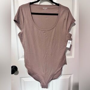 NWT- Scoop Neck Bodysuit- XL- Mauve